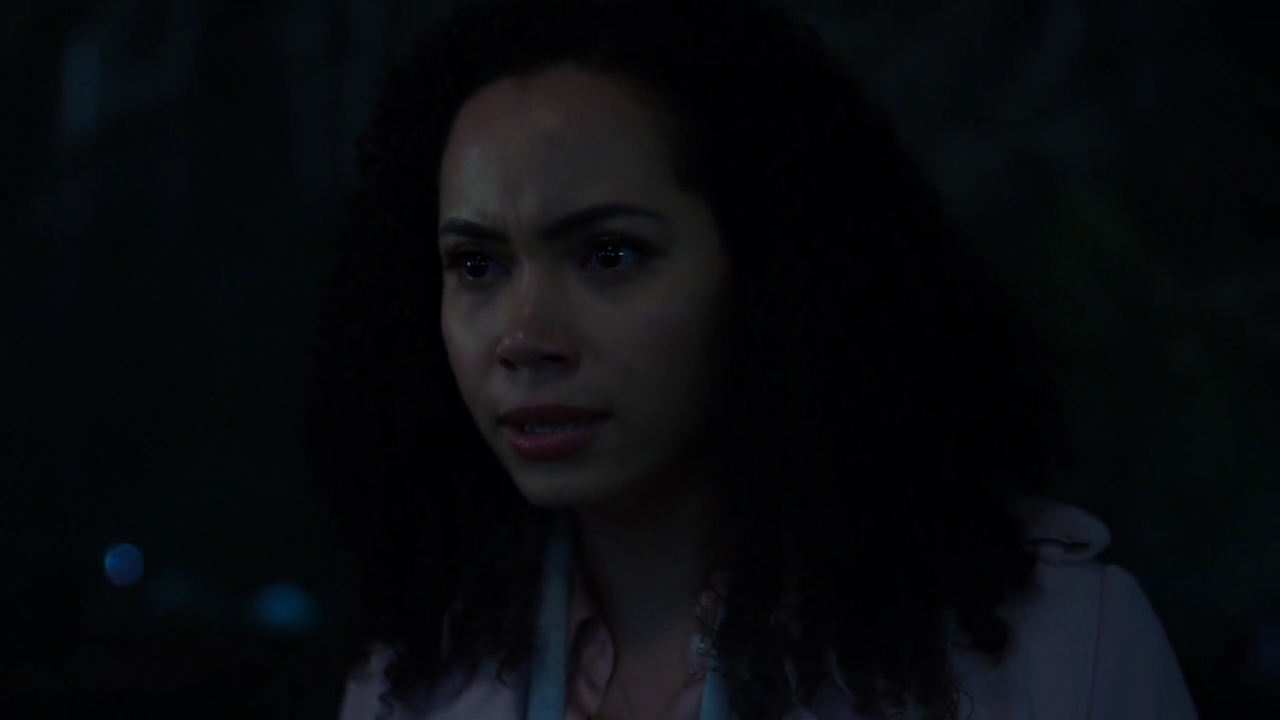 Charmed-Online-dot-nl_Charmed-1x18TheReplacement01671.jpg
