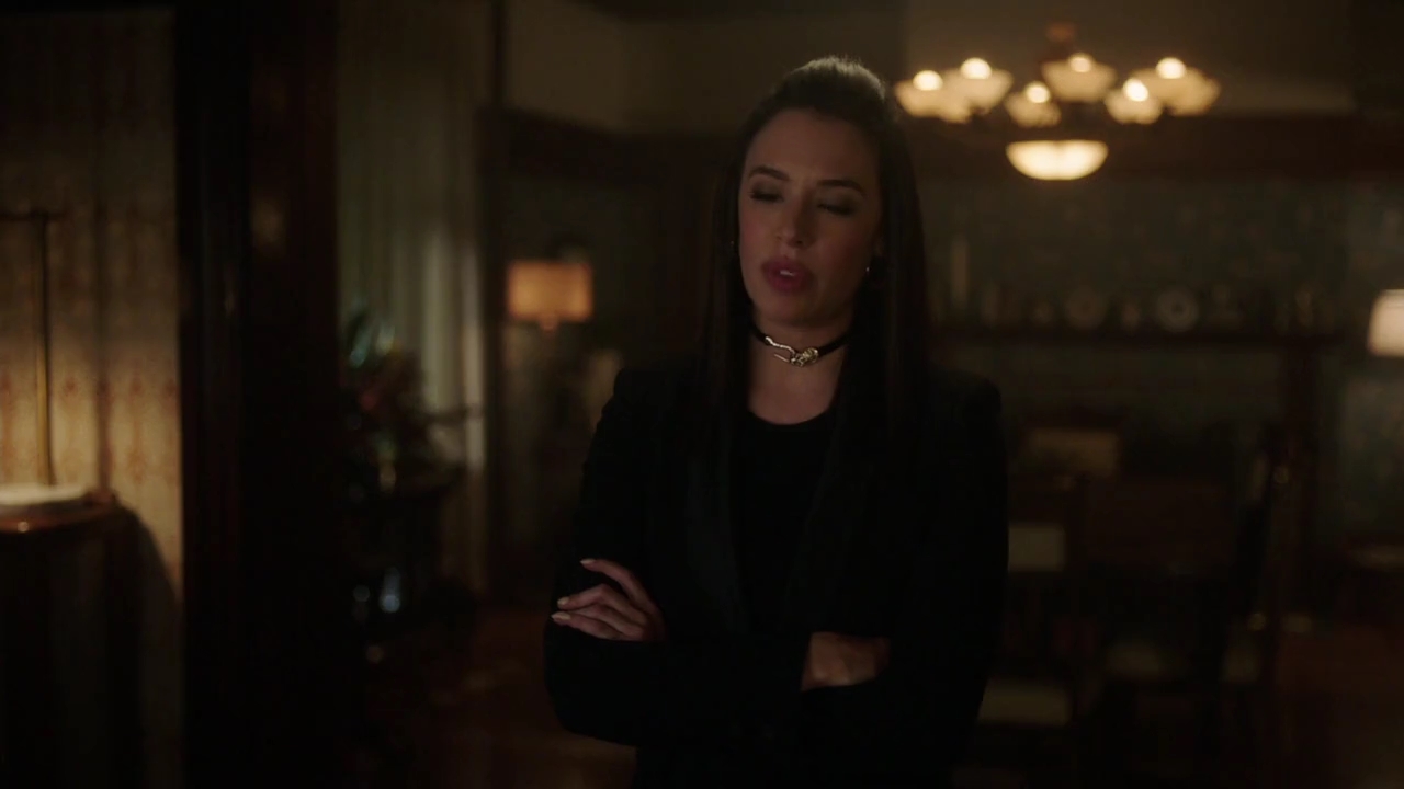 Charmed-Online-dot-nl_Charmed-1x18TheReplacement01852.jpg
