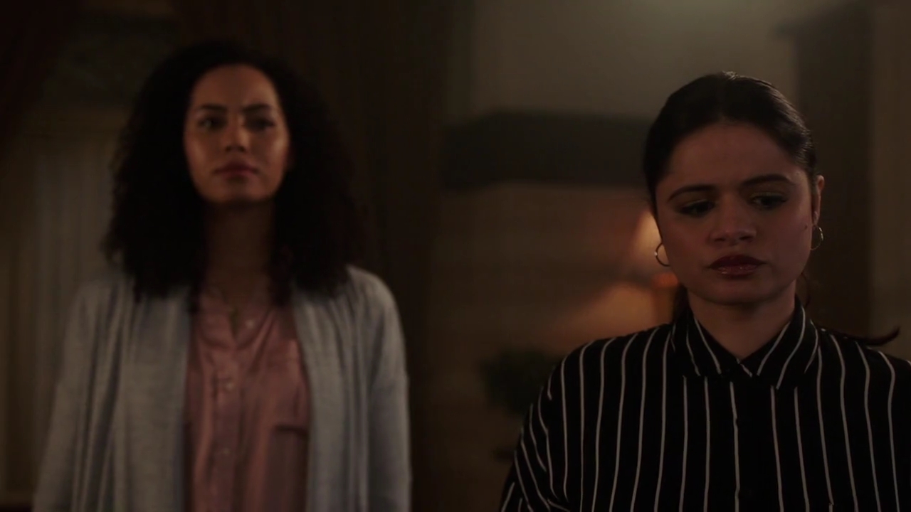 Charmed-Online-dot-nl_Charmed-1x18TheReplacement01891.jpg