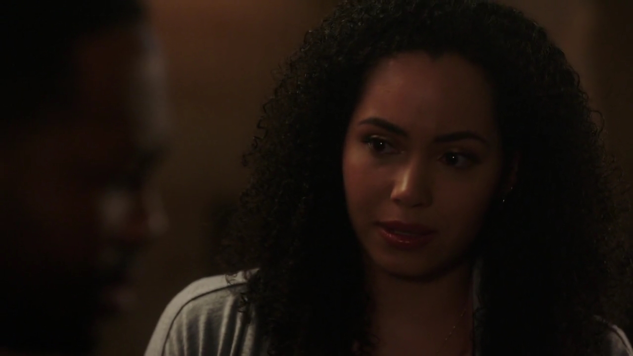 Charmed-Online-dot-nl_Charmed-1x18TheReplacement01948.jpg