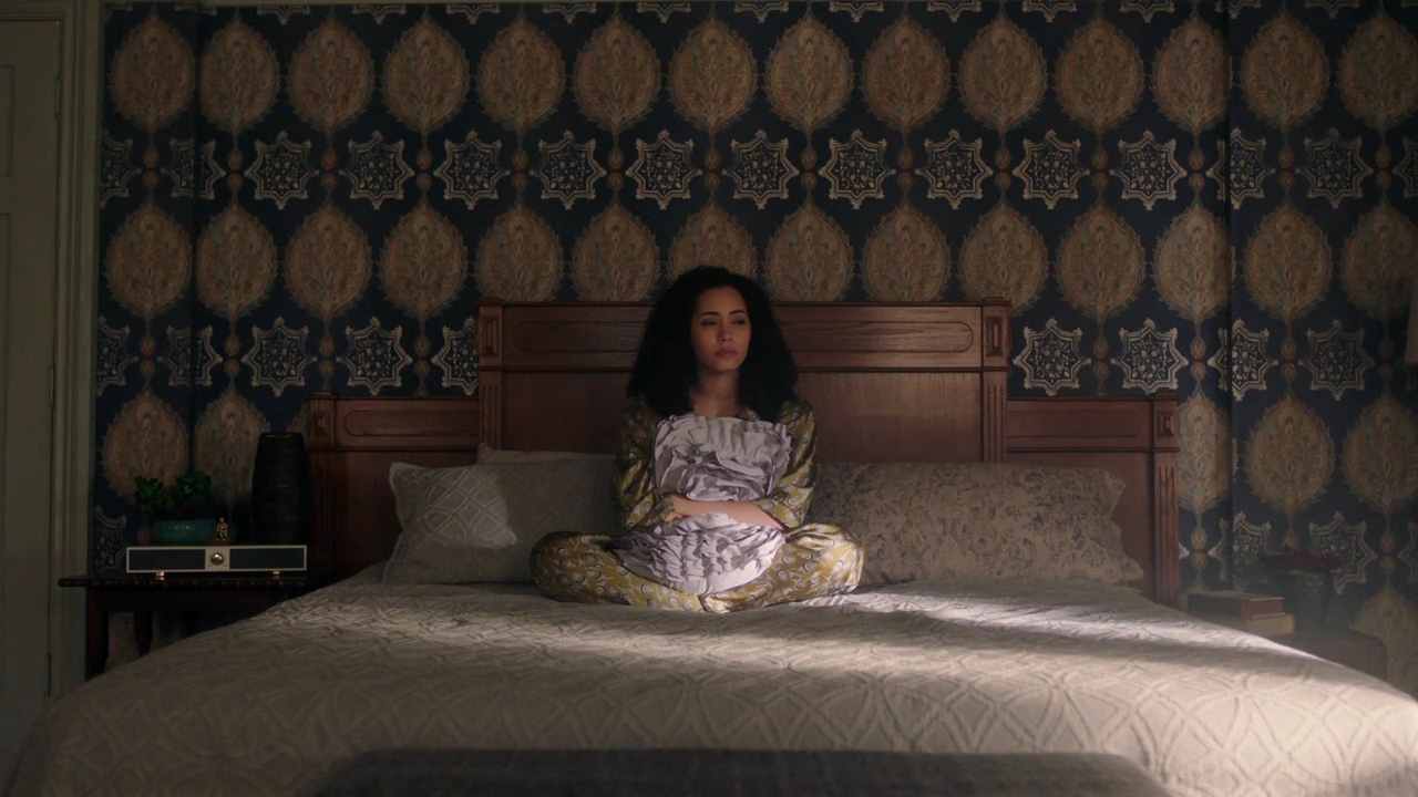 Charmed-Online-dot-nl_Charmed-1x18TheReplacement02049.jpg