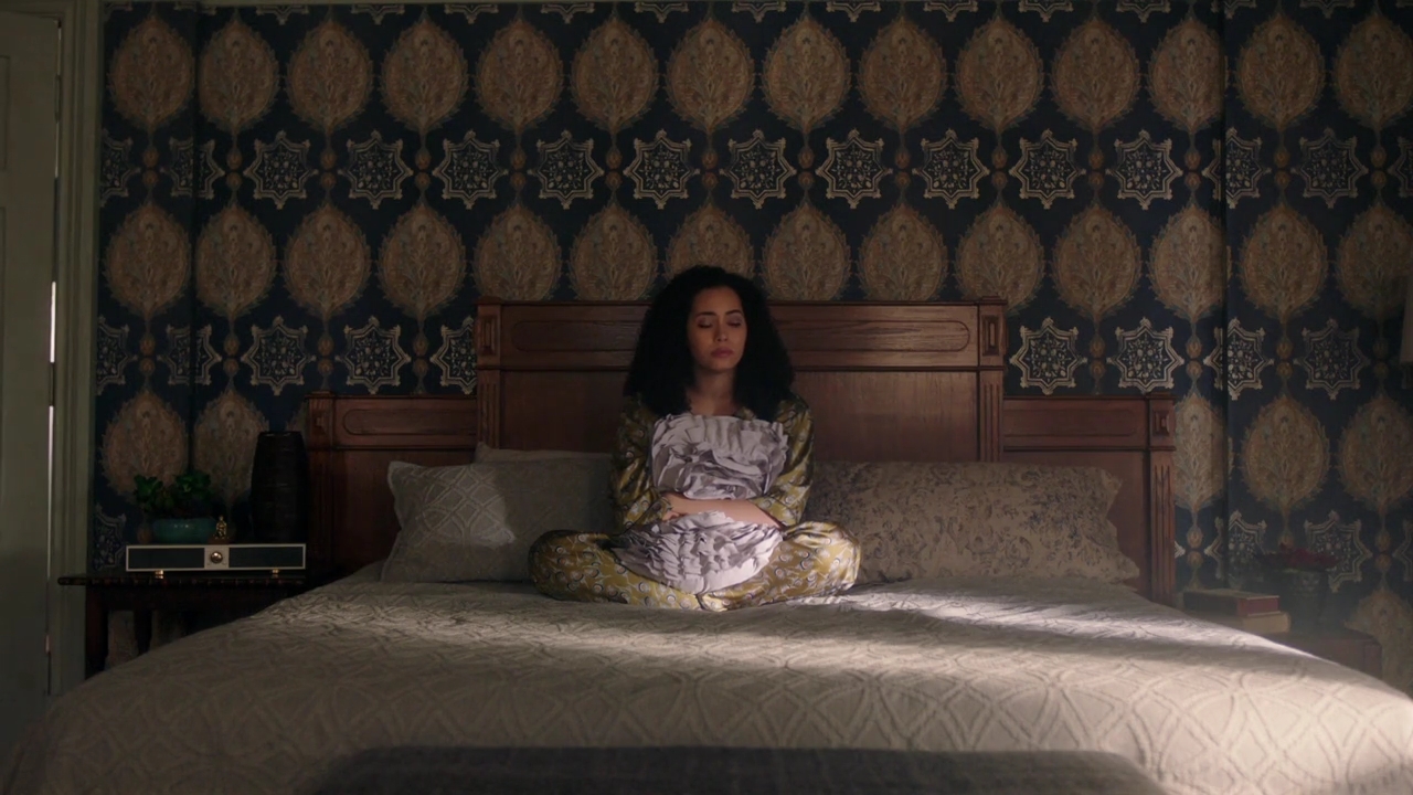 Charmed-Online-dot-nl_Charmed-1x18TheReplacement02051.jpg