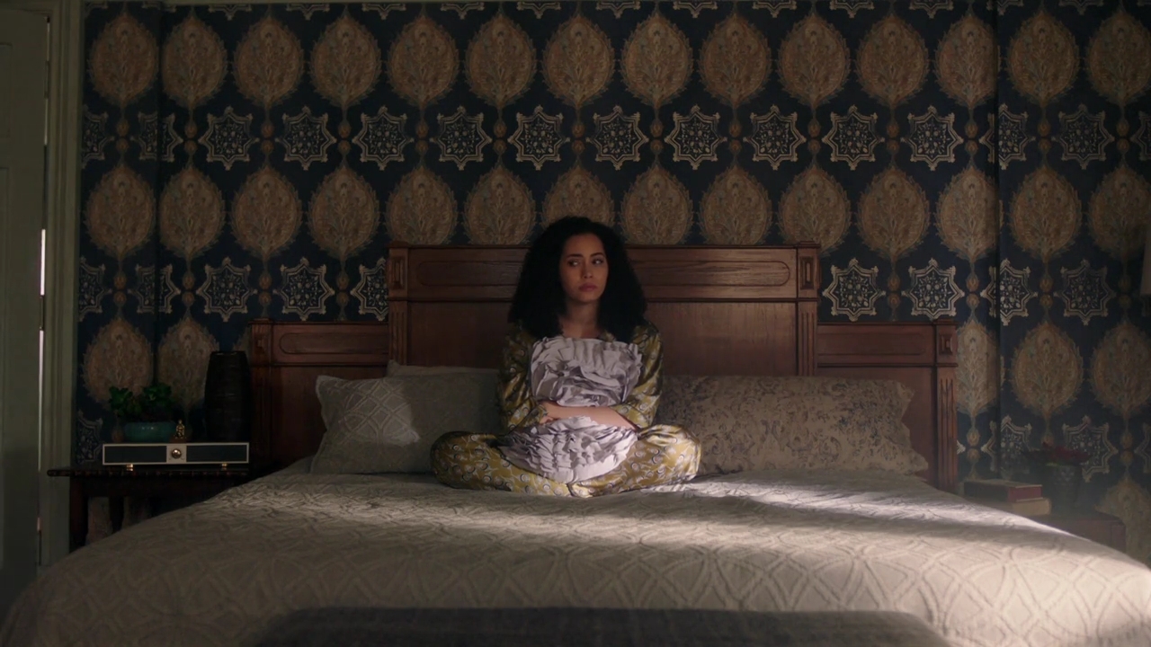 Charmed-Online-dot-nl_Charmed-1x18TheReplacement02052.jpg