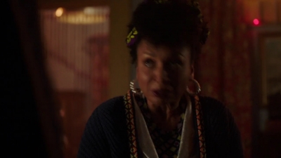 Charmed-Online-dot-nl_Charmed-1x18TheReplacement01121.jpg