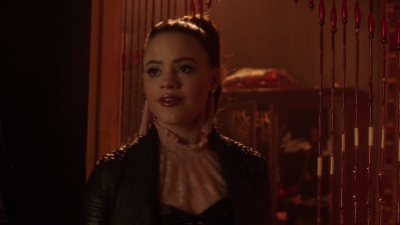 Charmed-Online-dot-nl_Charmed-1x18TheReplacement01368.jpg