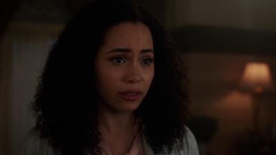 Charmed-Online-dot-nl_Charmed-1x18TheReplacement01881.jpg