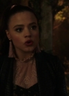 Charmed-Online-dot-nl_Charmed-1x18TheReplacement01737.jpg