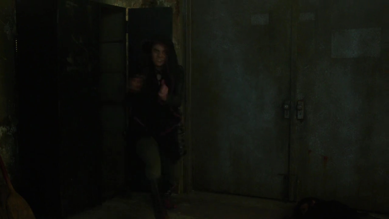 Charmed-Online-dot-nl_Charmed-1x19PowerOfFour00048.jpg