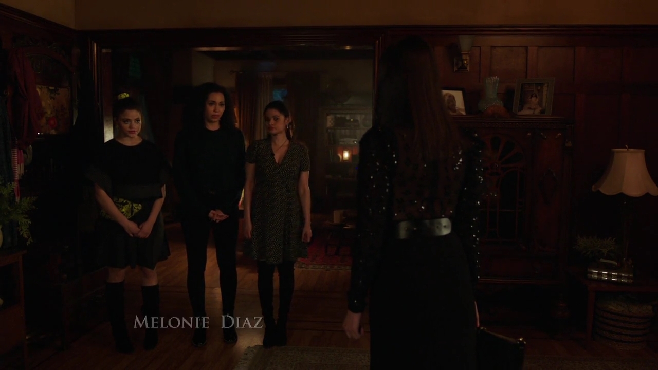 Charmed-Online-dot-nl_Charmed-1x19PowerOfFour00289.jpg