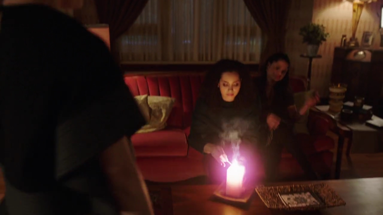 Charmed-Online-dot-nl_Charmed-1x19PowerOfFour00344.jpg