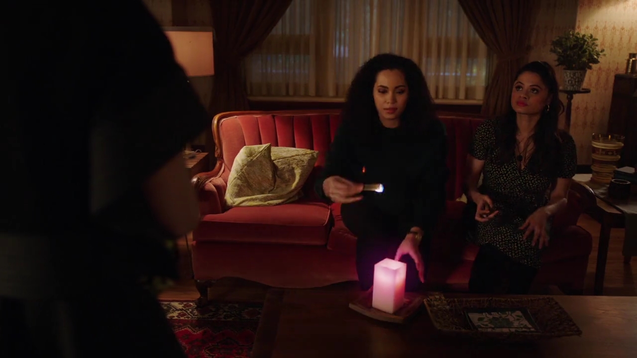 Charmed-Online-dot-nl_Charmed-1x19PowerOfFour00345.jpg
