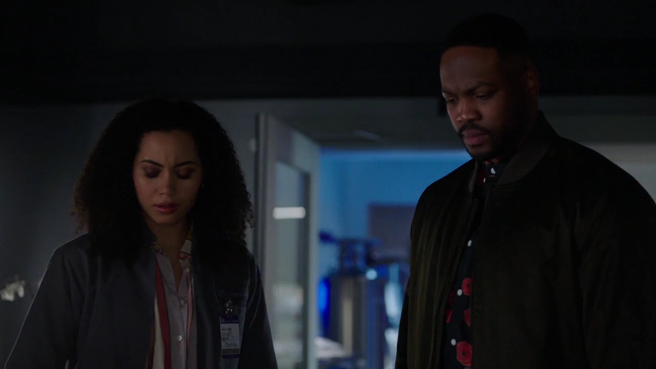 Charmed-Online-dot-nl_Charmed-1x19PowerOfFour00946.jpg