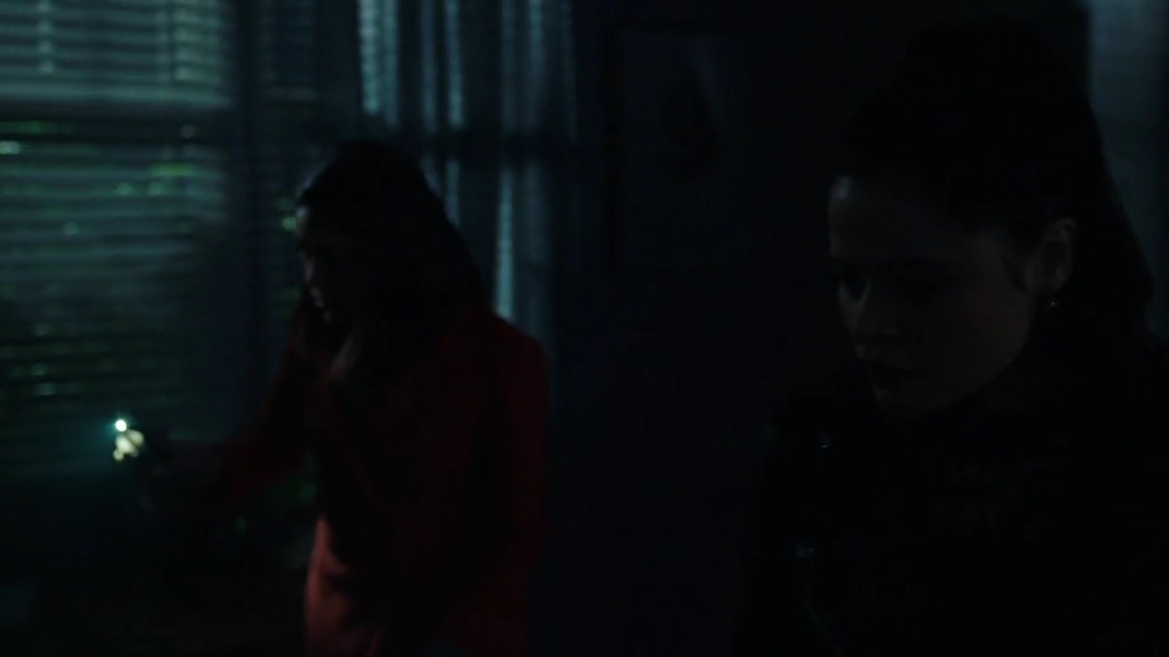 Charmed-Online-dot-nl_Charmed-1x19PowerOfFour00969.jpg