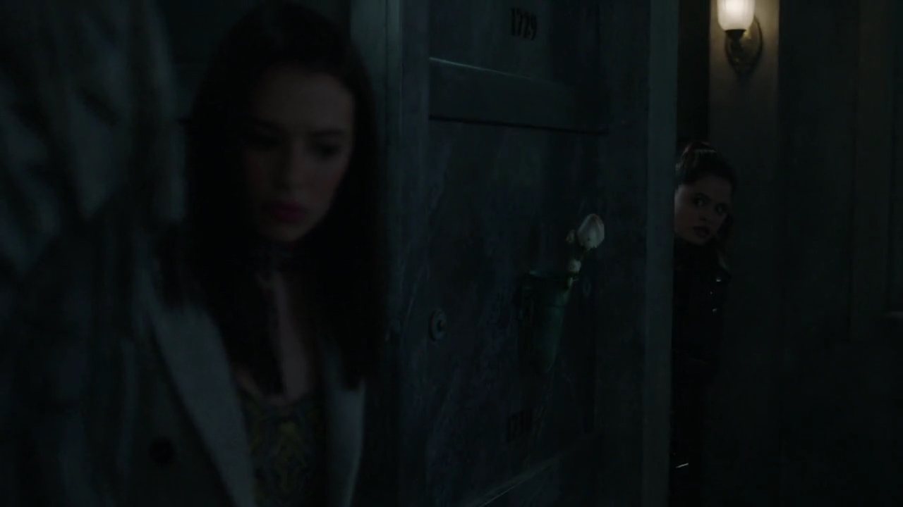 Charmed-Online-dot-nl_Charmed-1x19PowerOfFour01204.jpg
