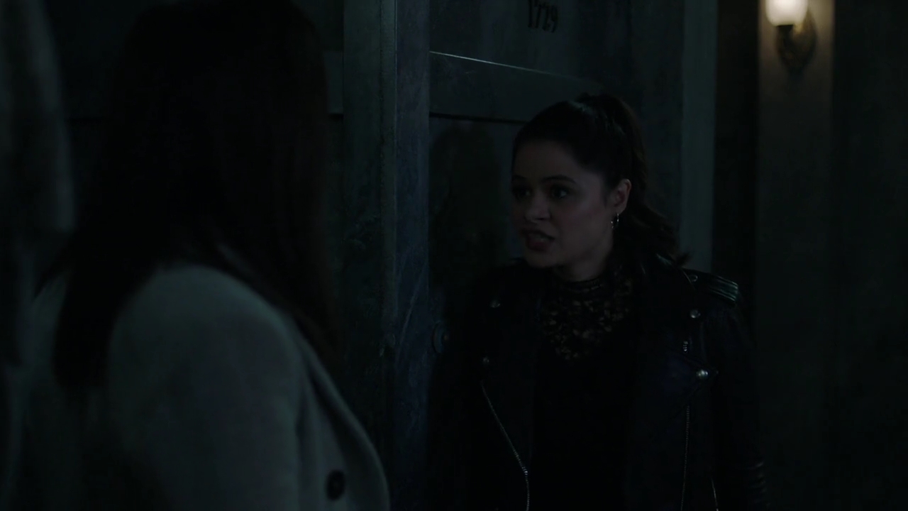 Charmed-Online-dot-nl_Charmed-1x19PowerOfFour01470.jpg