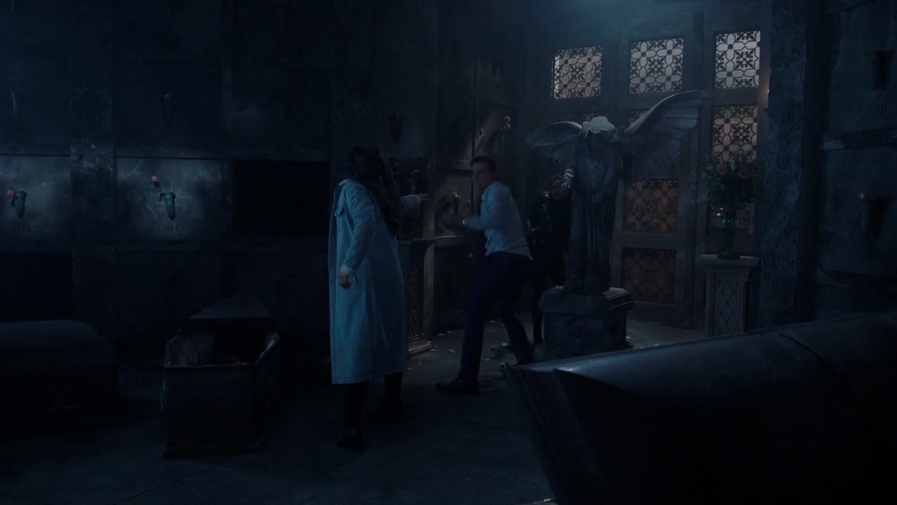 Charmed-Online-dot-nl_Charmed-1x19PowerOfFour01643.jpg