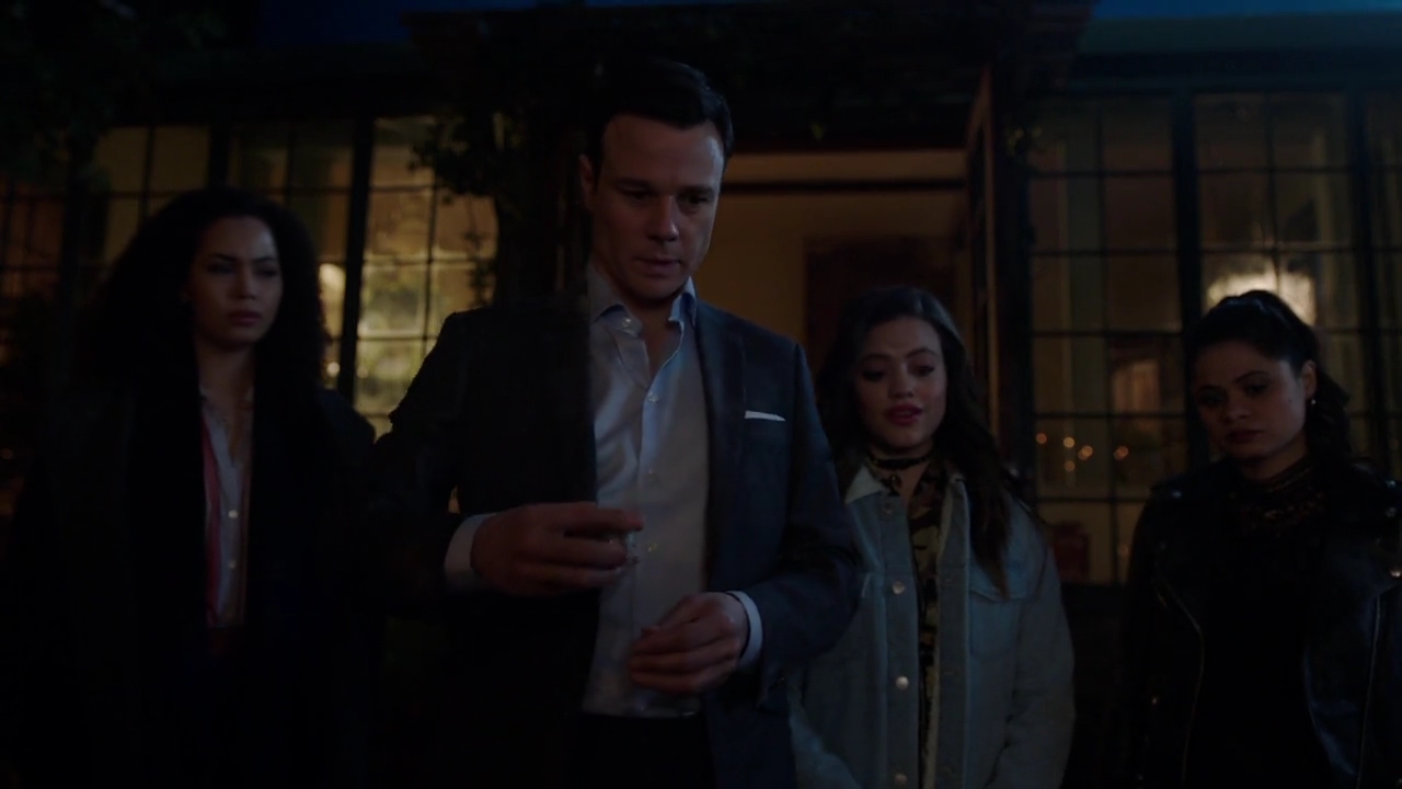 Charmed-Online-dot-nl_Charmed-1x19PowerOfFour01733.jpg