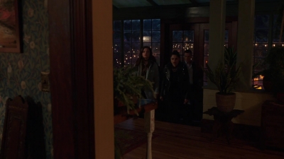 Charmed-Online-dot-nl_Charmed-1x19PowerOfFour01802.jpg