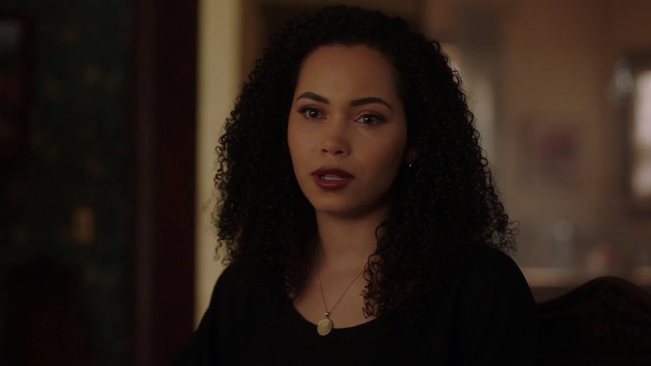 Charmed-Online-dot-nl_Charmed-1x20Ambush00203.jpg
