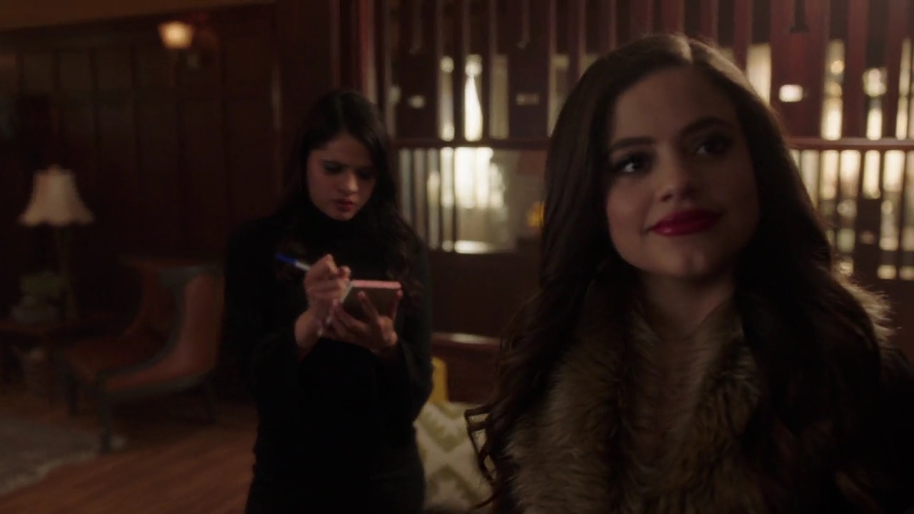 Charmed-Online-dot-nl_Charmed-1x20Ambush00315.jpg