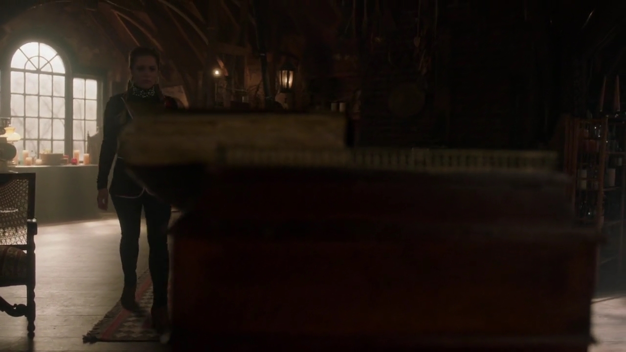 Charmed-Online-dot-nl_Charmed-1x20Ambush00354.jpg