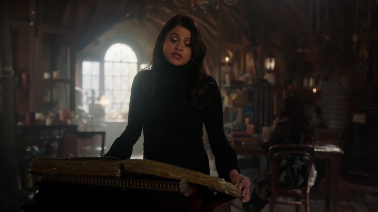 Charmed-Online-dot-nl_Charmed-1x20Ambush00438.jpg Charmed-Online-dot-nl_Charmed-1x20Ambush00438.jpg