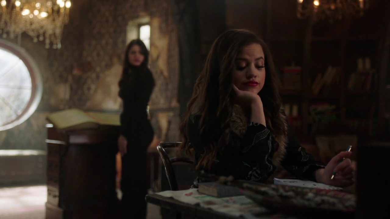 Charmed-Online-dot-nl_Charmed-1x20Ambush00445.jpg