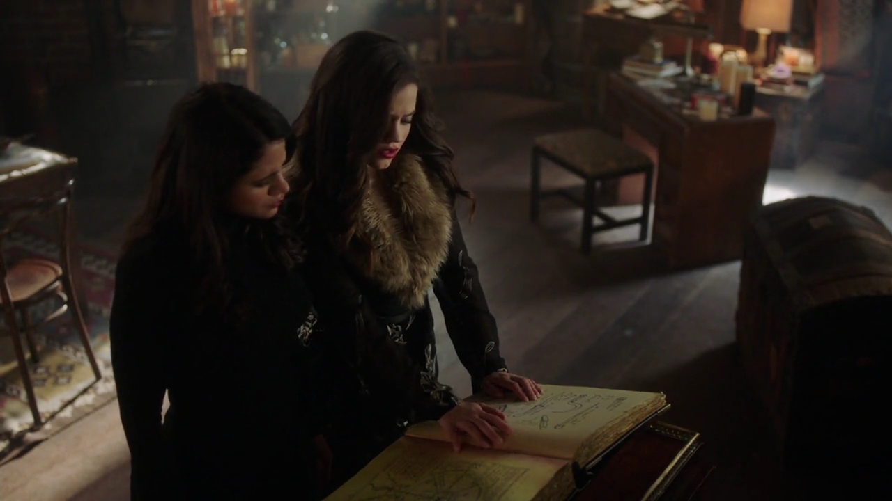 Charmed-Online-dot-nl_Charmed-1x20Ambush00467.jpg