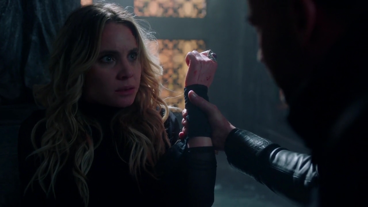 Charmed-Online-dot-nl_Charmed-1x20Ambush00754.jpg Charmed-Online-dot-nl_Charmed-1x20Ambush00754.jpg