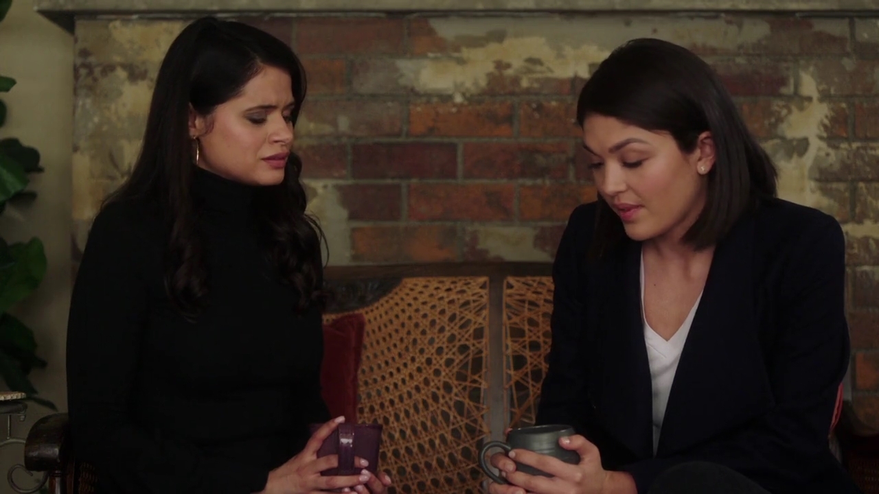 Charmed-Online-dot-nl_Charmed-1x20Ambush01066.jpg