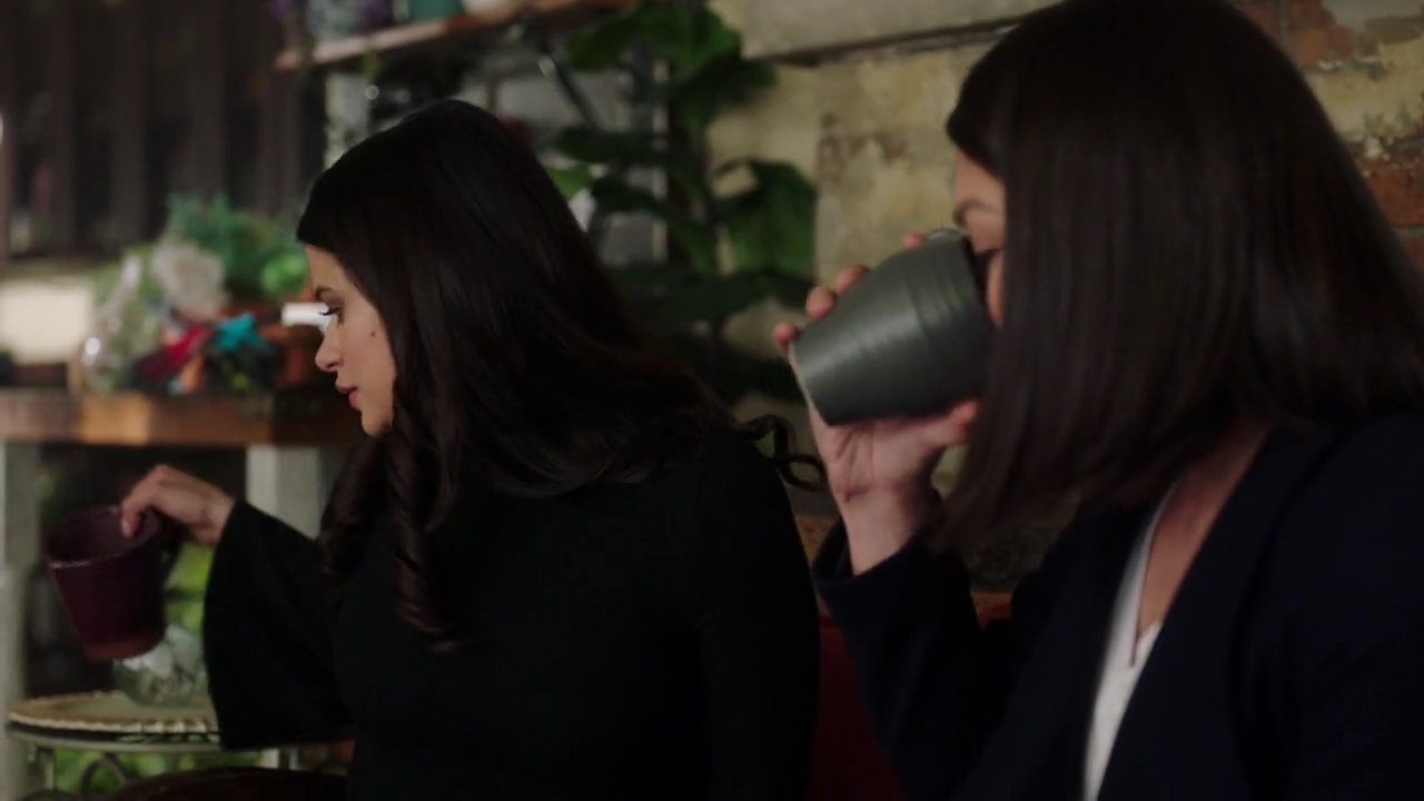 Charmed-Online-dot-nl_Charmed-1x20Ambush01082.jpg Charmed-Online-dot-nl_Charmed-1x20Ambush01082.jpg