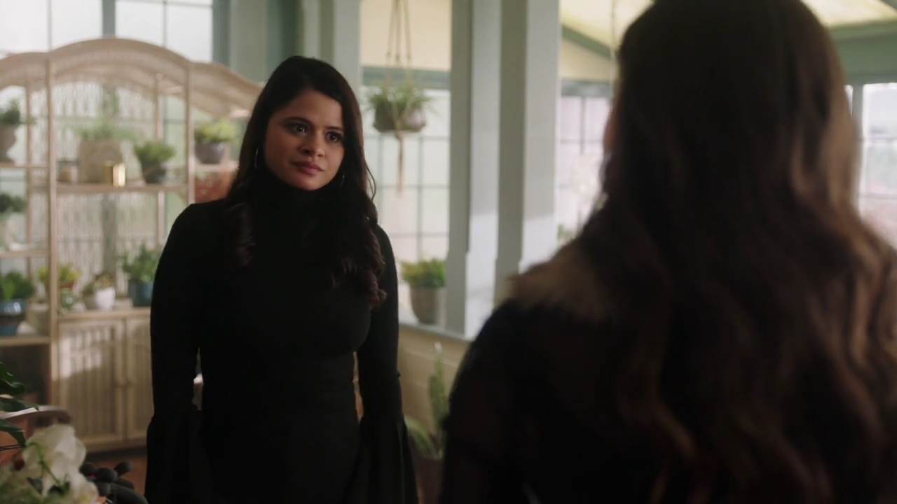 Charmed-Online-dot-nl_Charmed-1x20Ambush01193.jpg