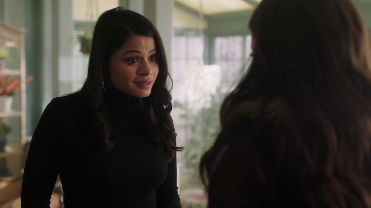 Charmed-Online-dot-nl_Charmed-1x20Ambush01226.jpg