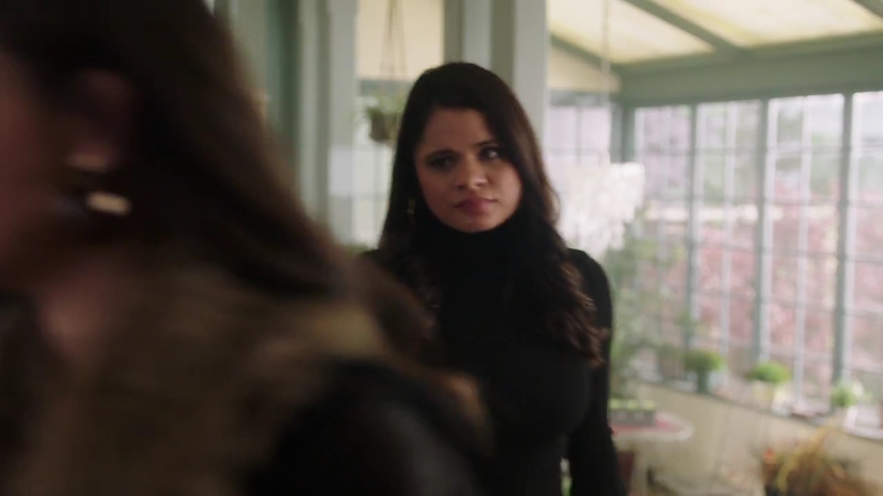 Charmed-Online-dot-nl_Charmed-1x20Ambush01241.jpg