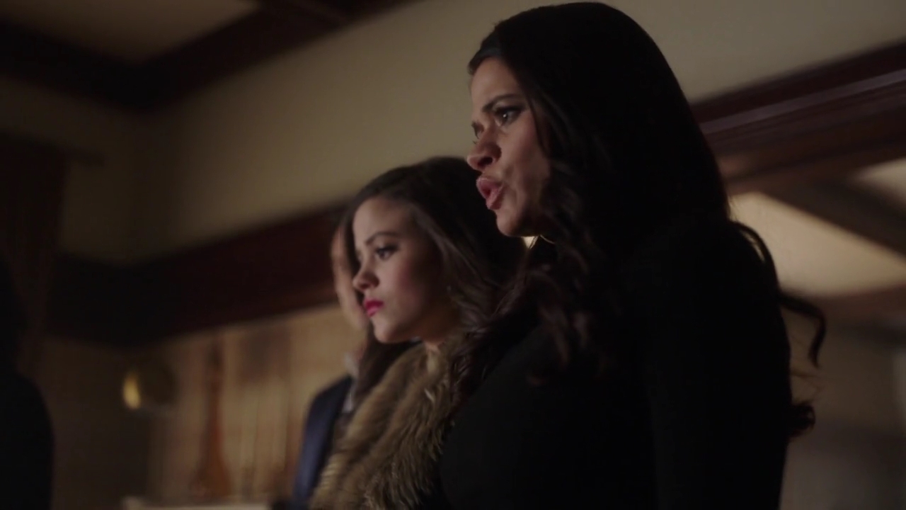 Charmed-Online-dot-nl_Charmed-1x20Ambush01255.jpg Charmed-Online-dot-nl_Charmed-1x20Ambush01255.jpg