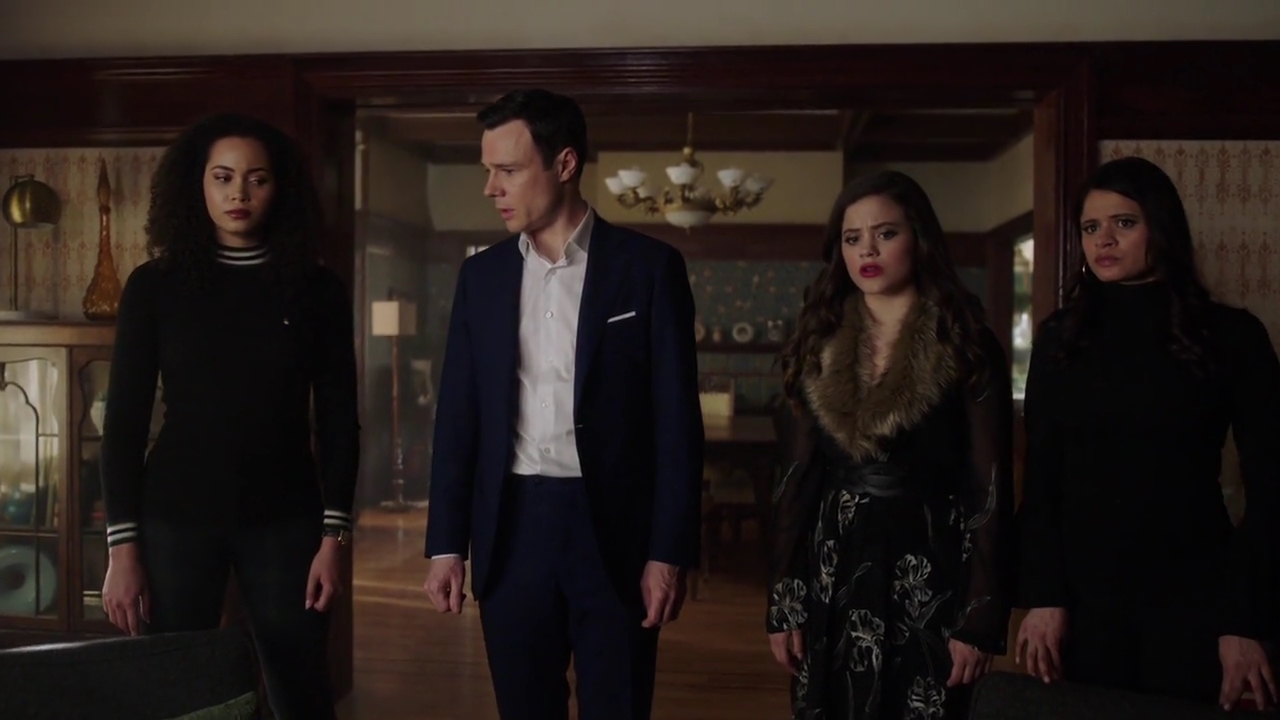 Charmed-Online-dot-nl_Charmed-1x20Ambush01267.jpg