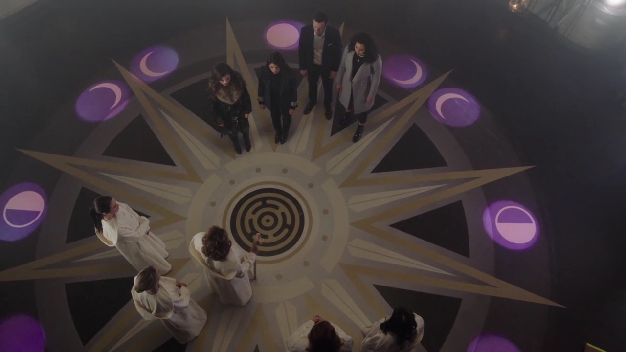 Charmed-Online-dot-nl_Charmed-1x20Ambush01302.jpg
