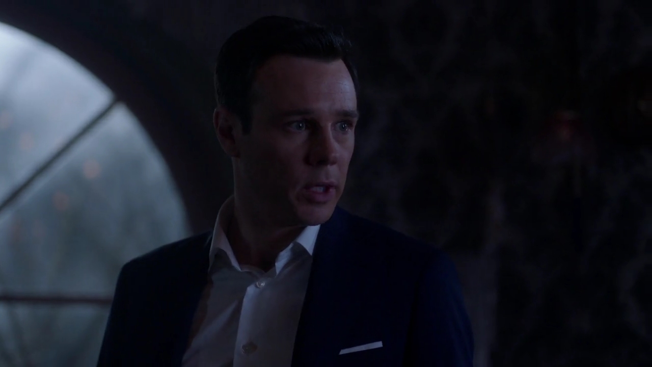 Charmed-Online-dot-nl_Charmed-1x20Ambush01433.jpg