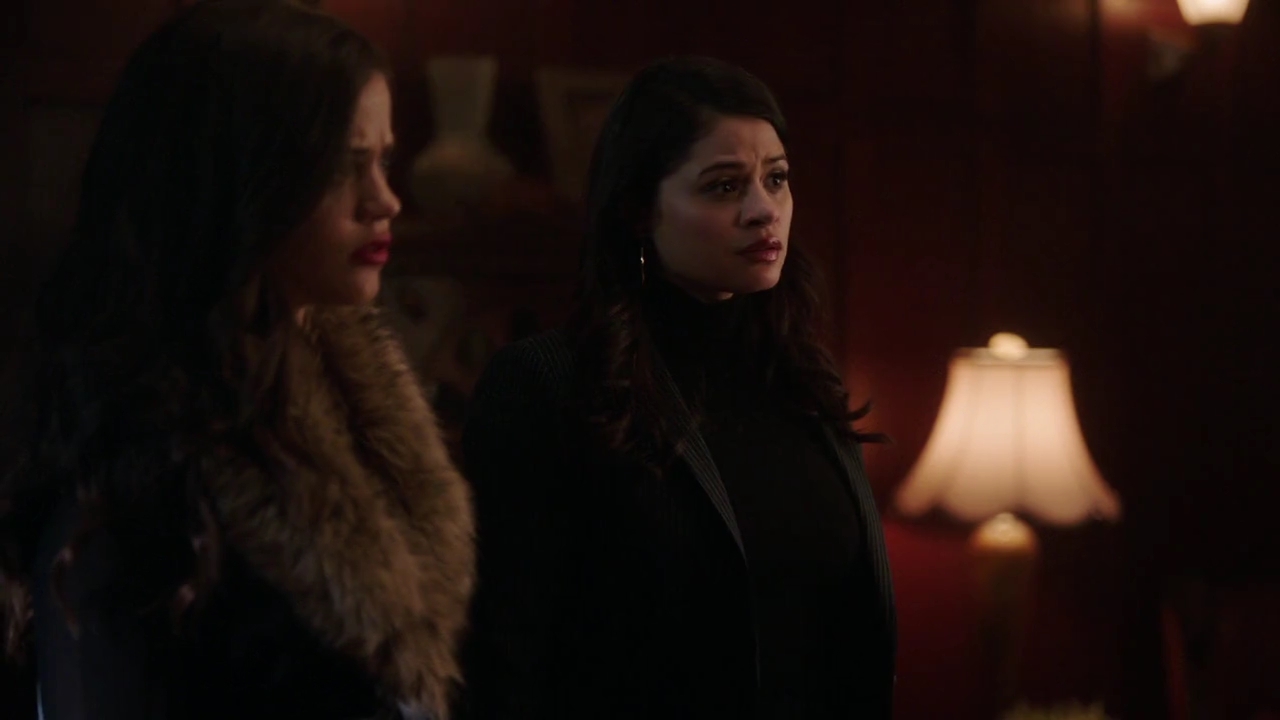 Charmed-Online-dot-nl_Charmed-1x20Ambush01481.jpg