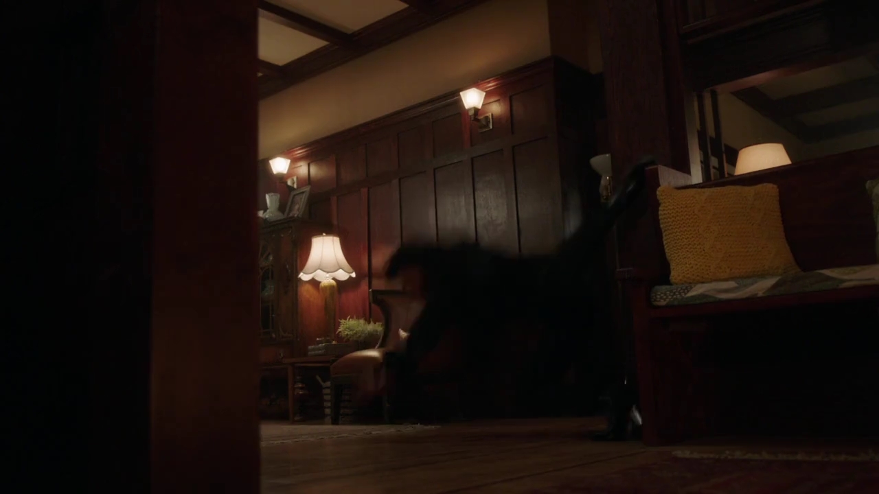 Charmed-Online-dot-nl_Charmed-1x20Ambush01499.jpg