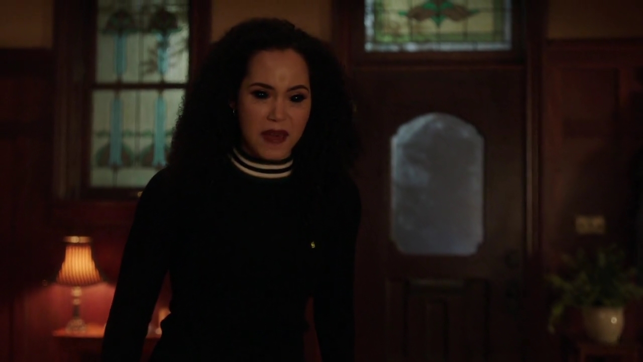 Charmed-Online-dot-nl_Charmed-1x20Ambush01508.jpg