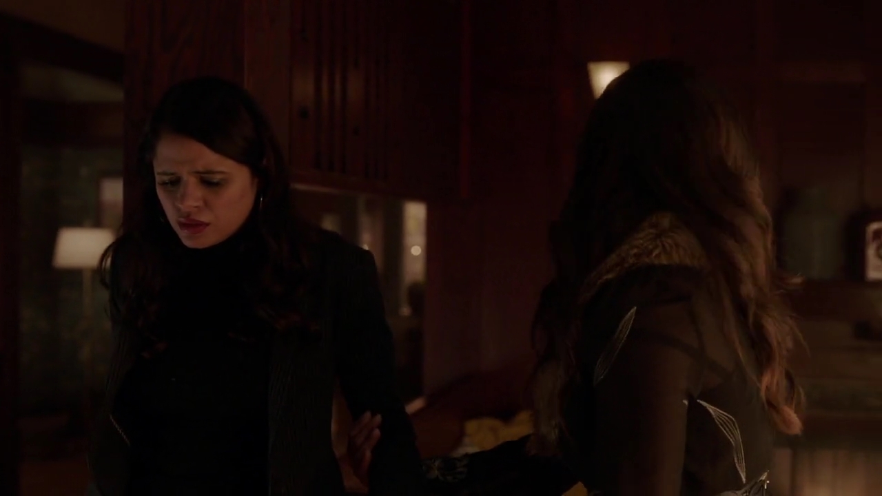 Charmed-Online-dot-nl_Charmed-1x20Ambush01566.jpg