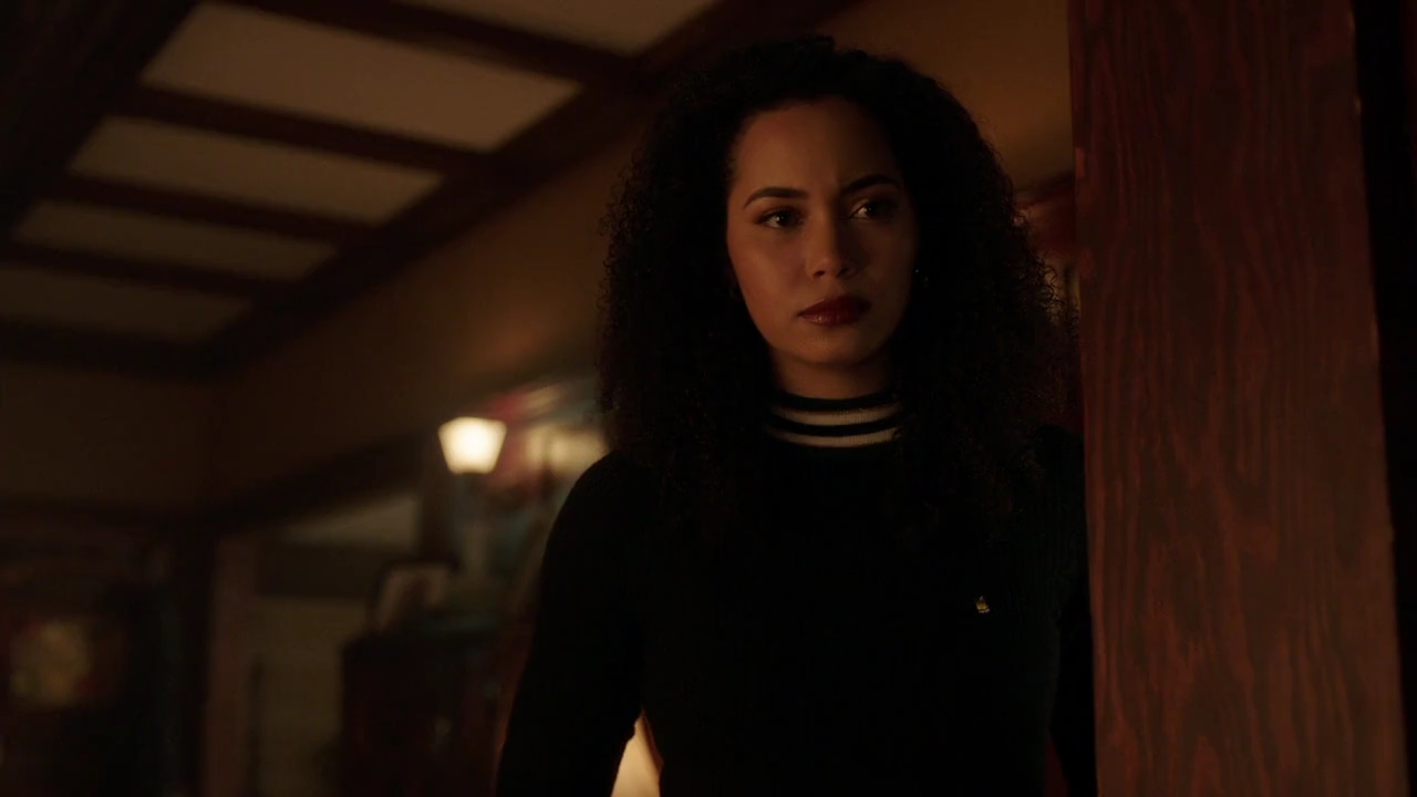 Charmed-Online-dot-nl_Charmed-1x20Ambush01576.jpg