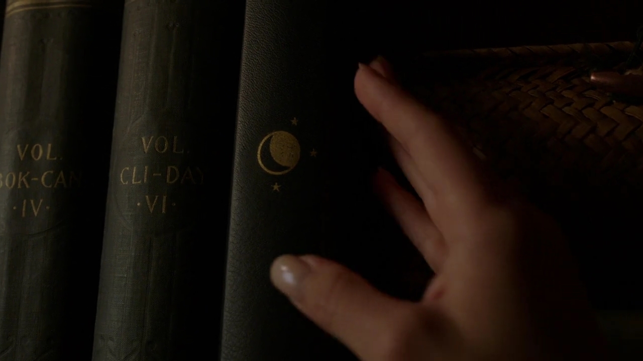 Charmed-Online-dot-nl_Charmed-1x20Ambush01602.jpg