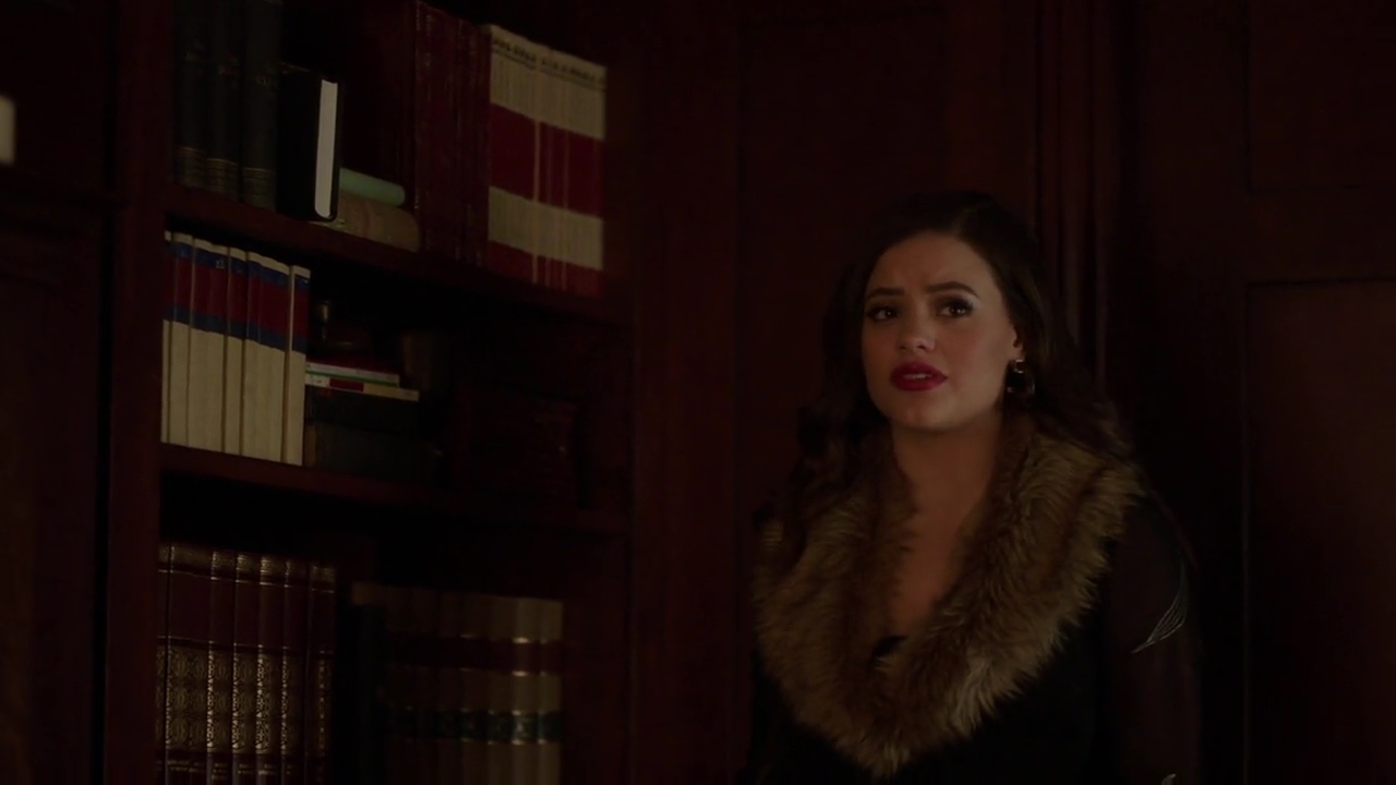 Charmed-Online-dot-nl_Charmed-1x20Ambush01624.jpg