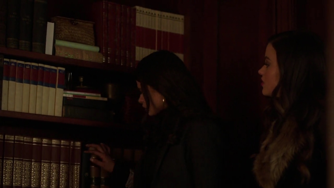 Charmed-Online-dot-nl_Charmed-1x20Ambush01638.jpg