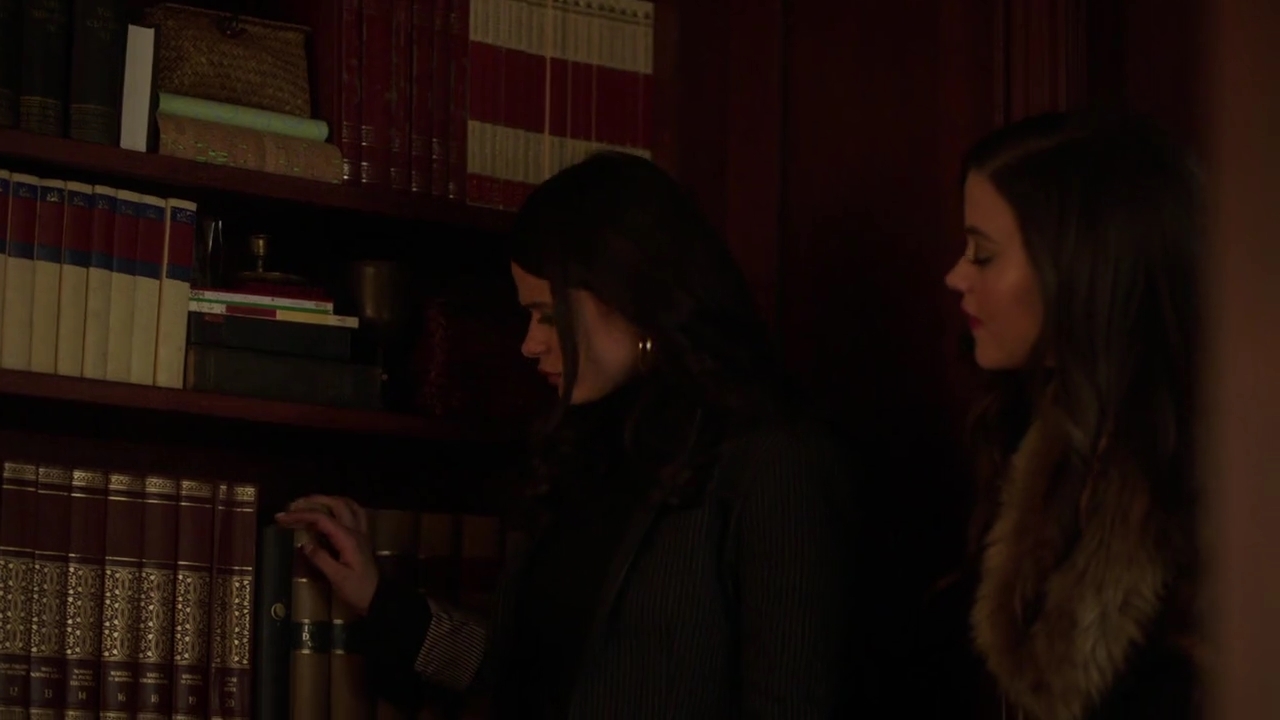 Charmed-Online-dot-nl_Charmed-1x20Ambush01641.jpg