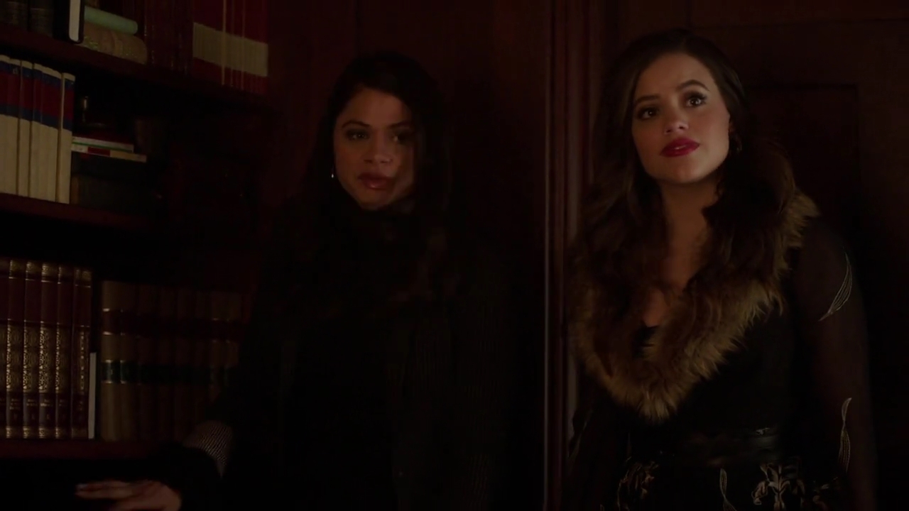 Charmed-Online-dot-nl_Charmed-1x20Ambush01649.jpg