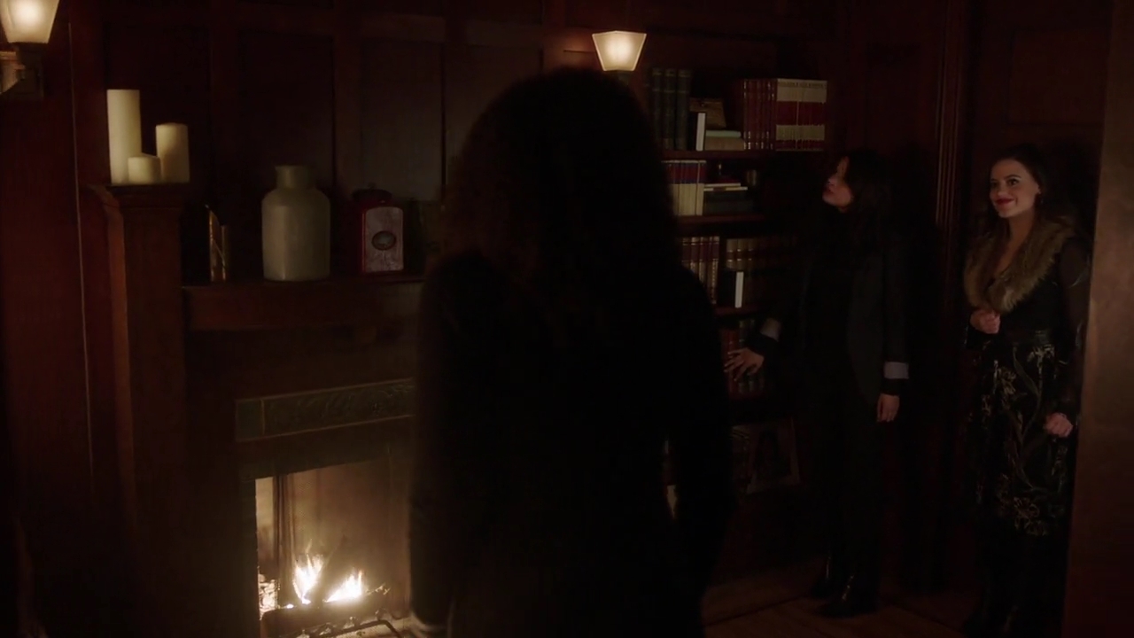 Charmed-Online-dot-nl_Charmed-1x20Ambush01655.jpg