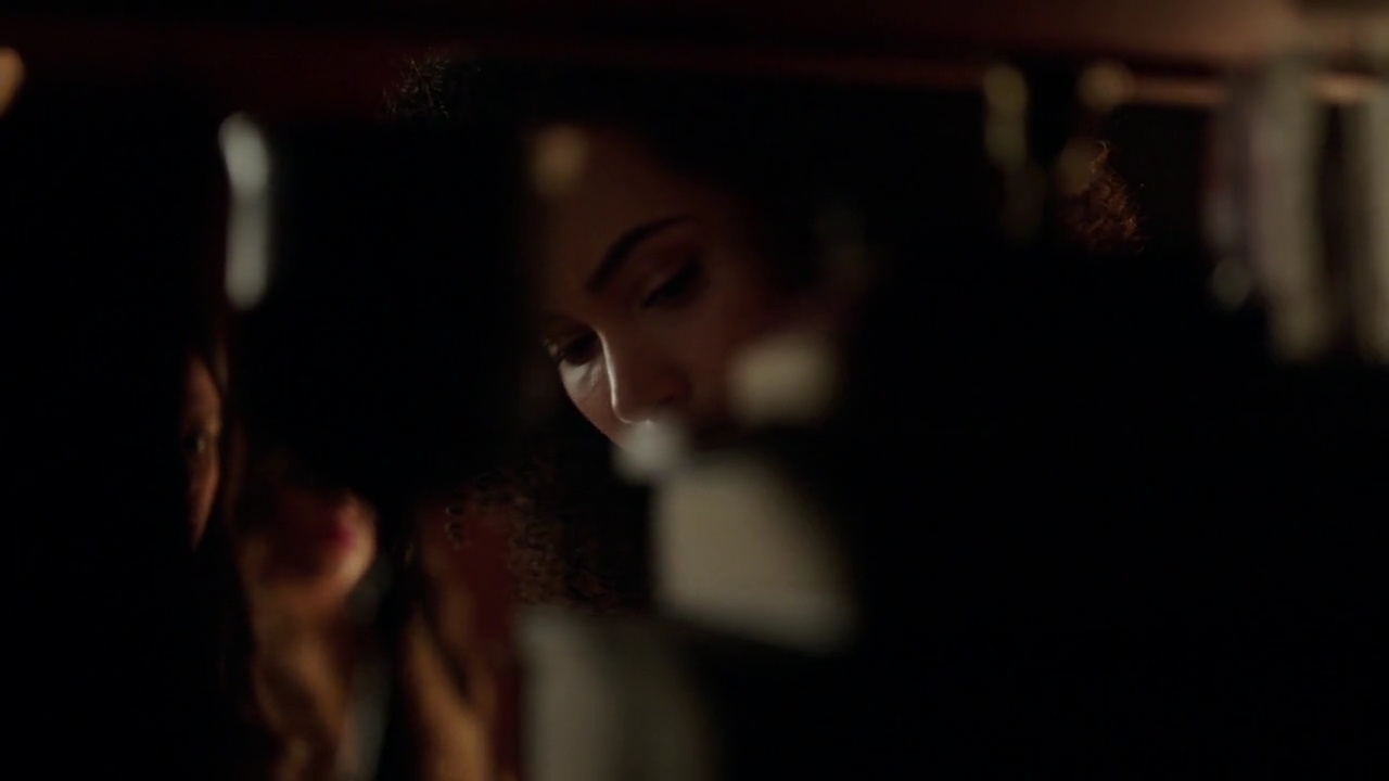 Charmed-Online-dot-nl_Charmed-1x20Ambush01660.jpg